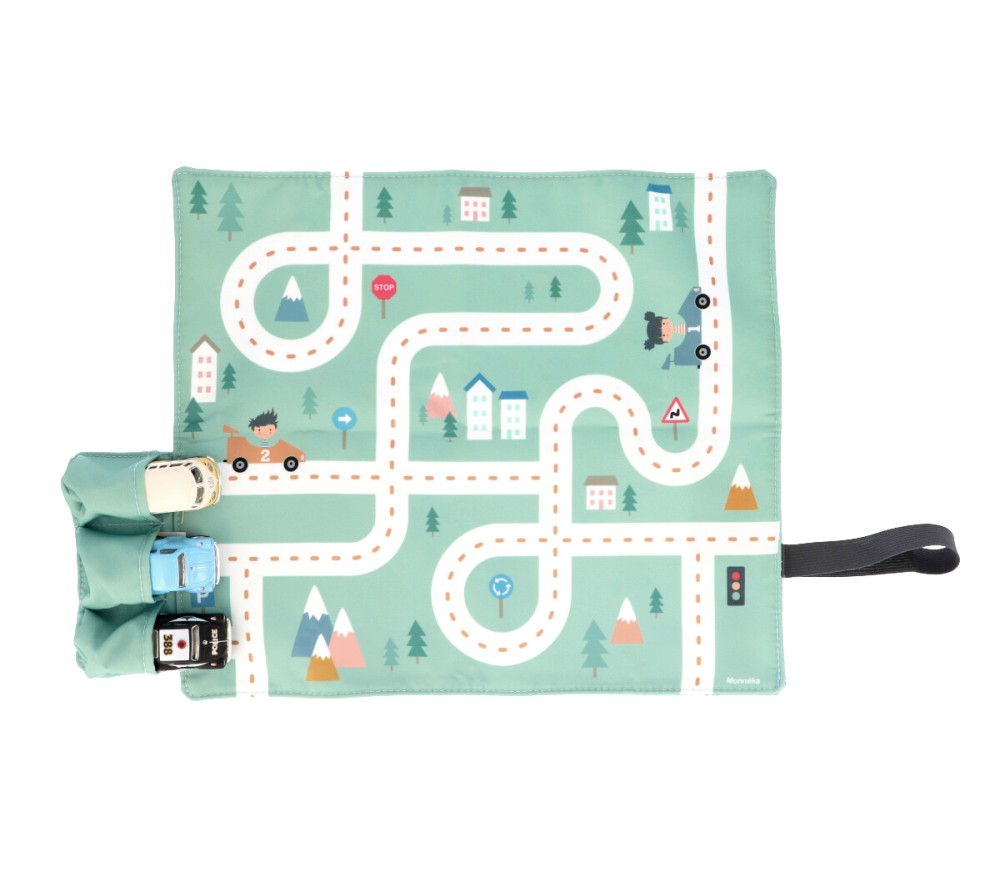 SET TOVAGLIETTA PISTA AUTO E 3 VEICOLI ASSORTITI - MONNEKA